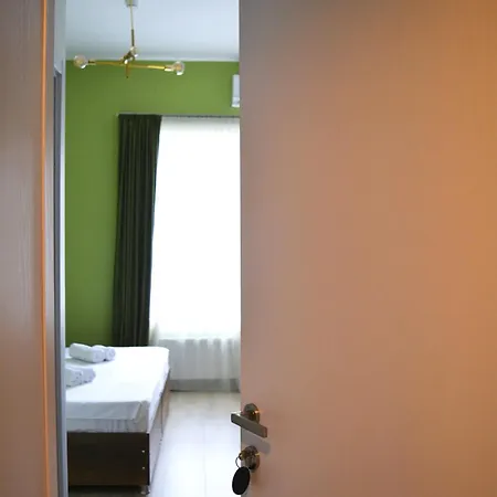 Apartment Tabernei Тбілісі Екстер'єр фото