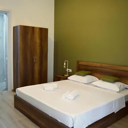 Apartment Tabernei Тбілісі Екстер'єр фото